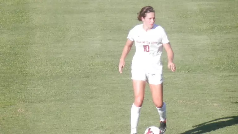 Cougars Battle Waves to Draw