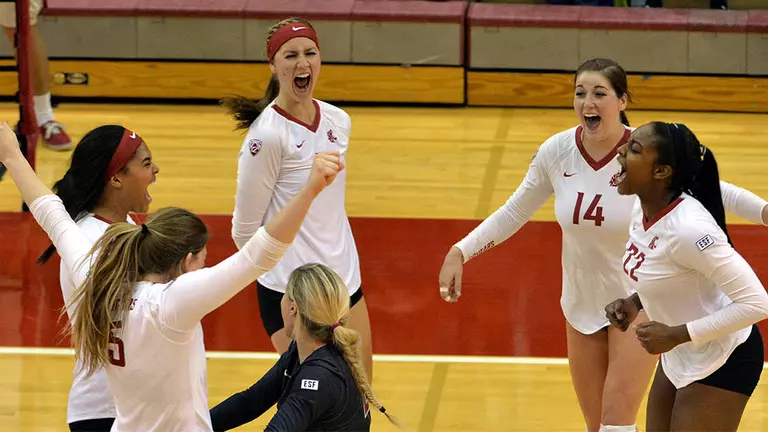 Cougars Grab 3-0 Win over No. 5 Arizona State
