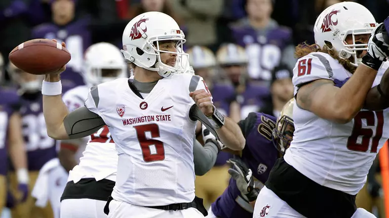 Cougars Fall In Apple Cup
