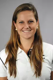 Lize Leenknecht 2016 Headshot