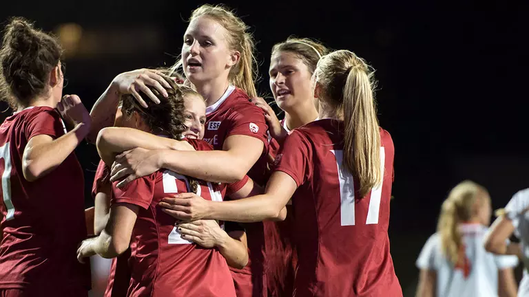 Cougars Score Late Winner Against Cowgirls