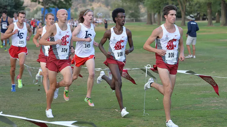 Cross Country Crosses Cascades for Sundodger