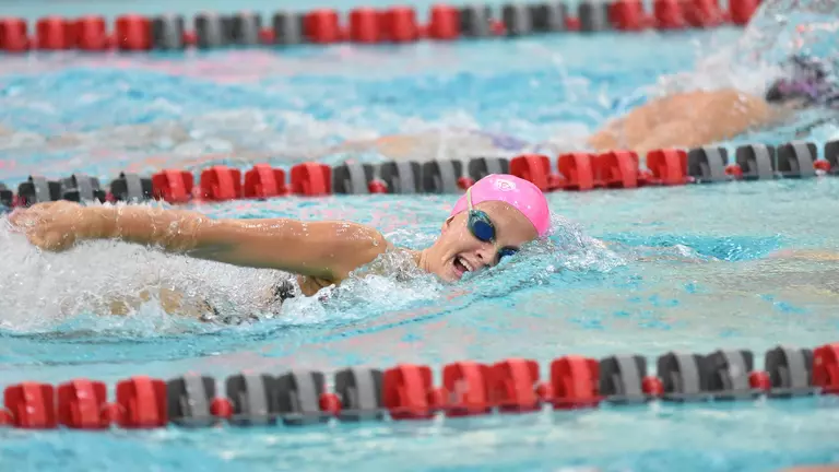 Cougar Swimming Completes First Day at Ohio State Invite