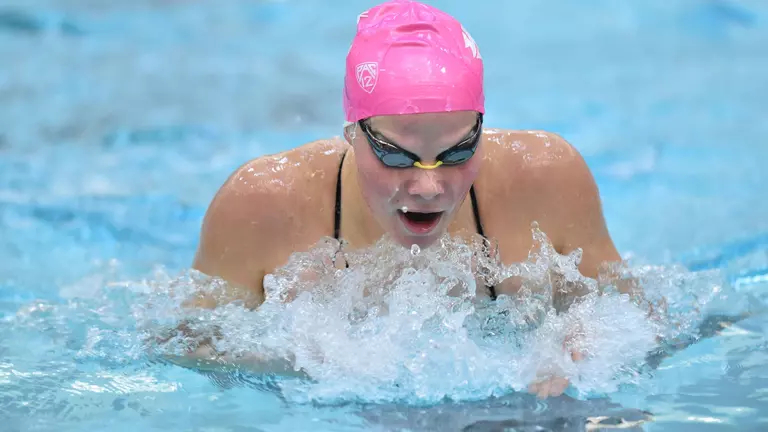 Cougar Swimming Finishes Strong at Ohio State Invite
