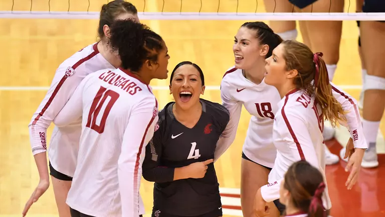 Volleyball Knocks off NAU to Advance to NCAA Second Round