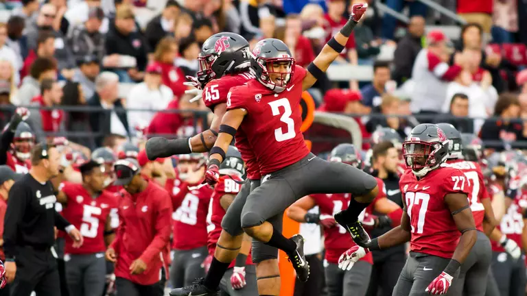 Cougars Set to Face Iowa State in Valero Alamo Bowl