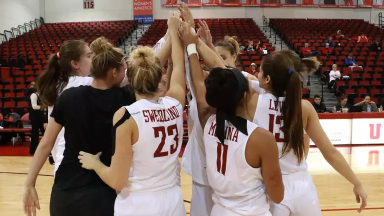 Women's Basketball Tips off Pac-12 Play at Washington Sunday