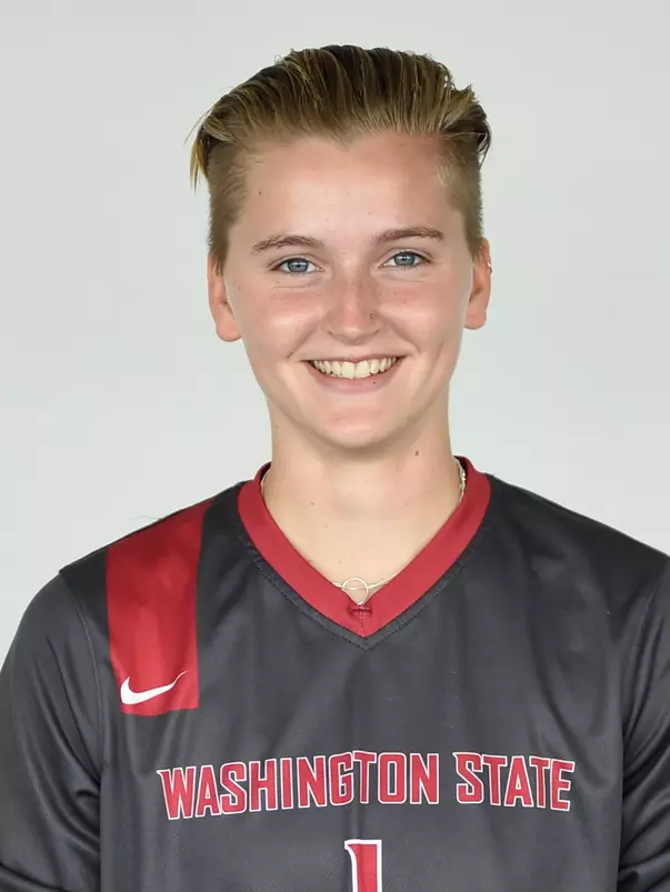 Aly Hay 2019 Headshot