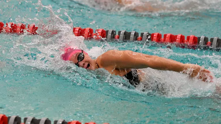 WSU Posts Season-Bests, Larson Wins 50 Free at No. 17 USC