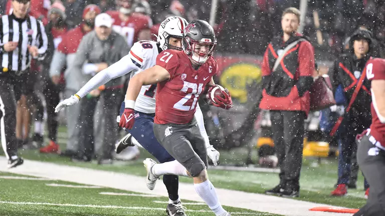 Washington State Bowl Eligible after Thumping Arizona 44-18