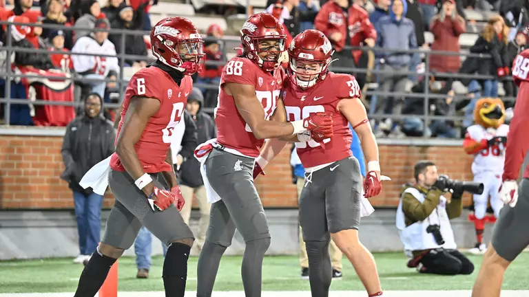 Bryson Barnes leads No. 14 Utah past Washington State, 21-17