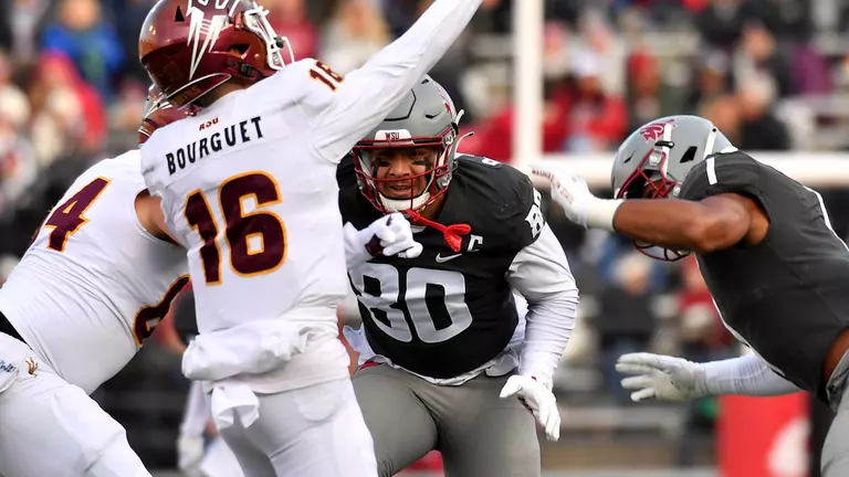 Brennan Jackson Named Pac-12 Defensive Lineman of the Week