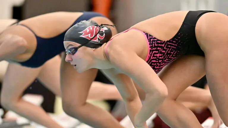 WSU Sits Third, Wins 800 Free Relay on Day One at Fresno State Invite