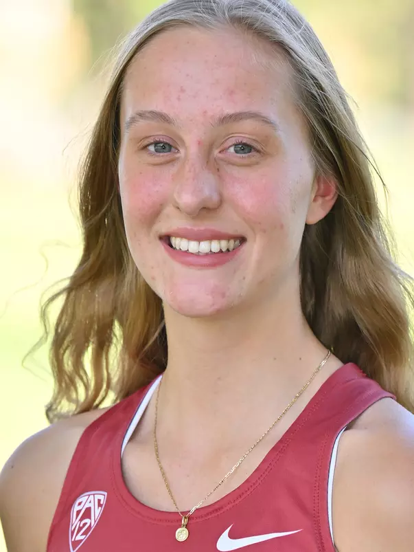 Sophia Cushman 2024 Headshot