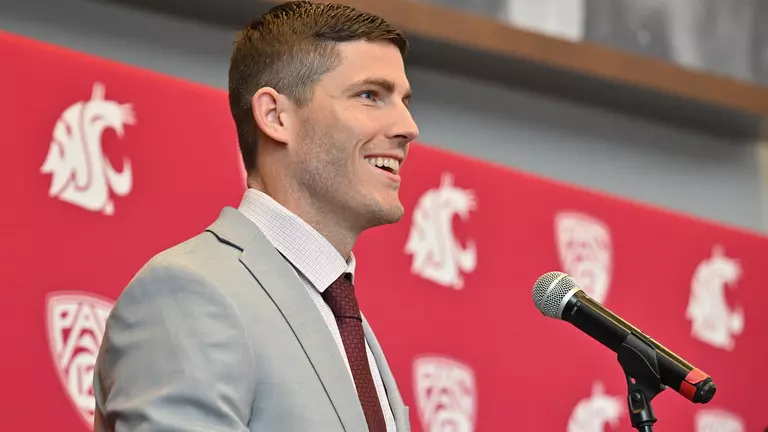 Kirby Moore Adds to Coaching Staff