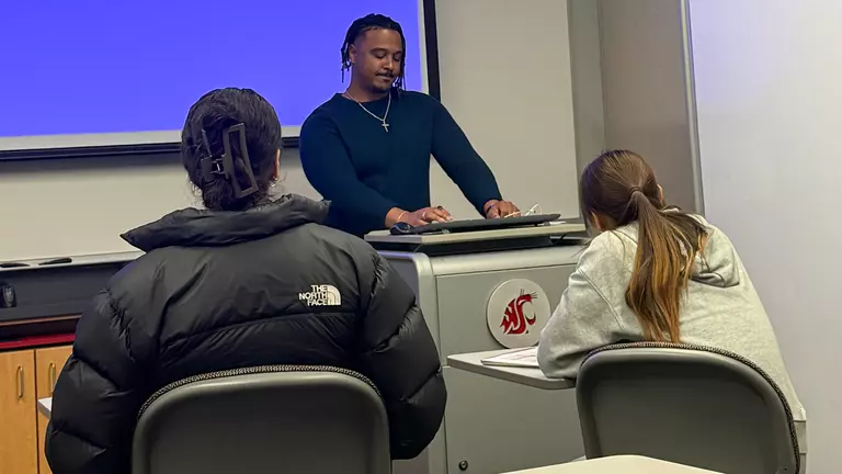 Resume Building With Coug Great Dwight Tardy