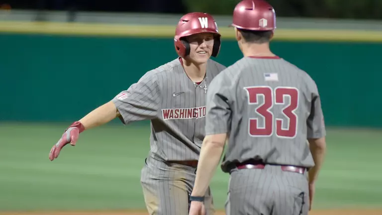 Cougars Split Two Games, Beat Long Beach State