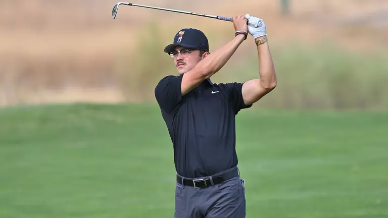 Renner, Boenning Lead Cougars on Final Day of Desimone Invitational