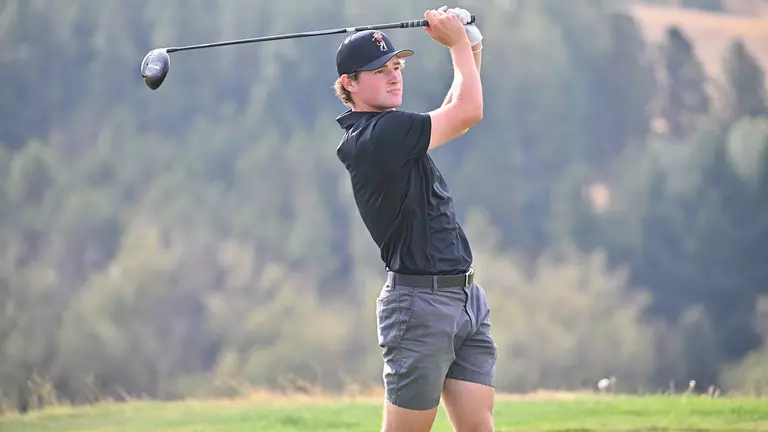 Cougars Go Low in Second Round, Sit Fourth after 36 Holes at Desimone Invitational