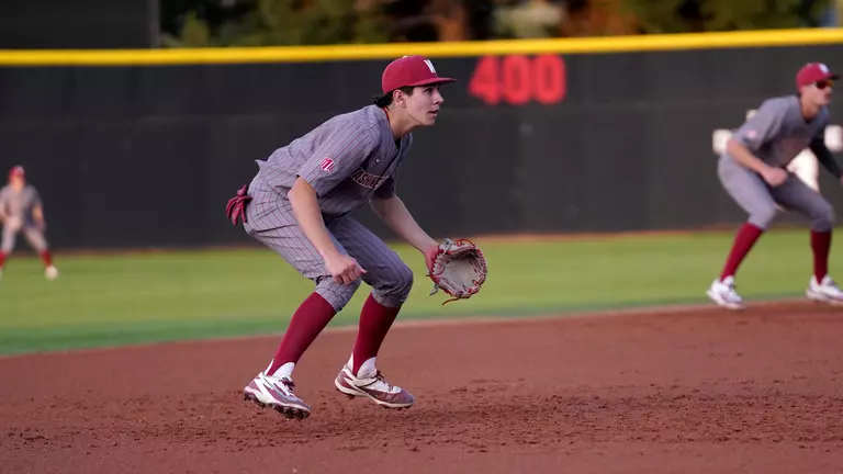Cougars Drop Game at UNLV, Series Even at 1-1