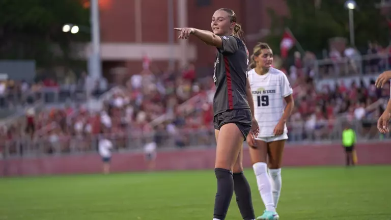 Get to Know Cougar Soccer | Becca Skinner