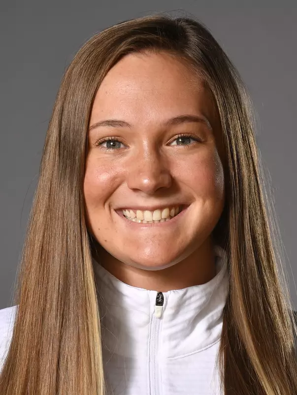 holmes-hackerd-emily