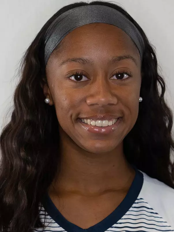 Brooke Brown head shot