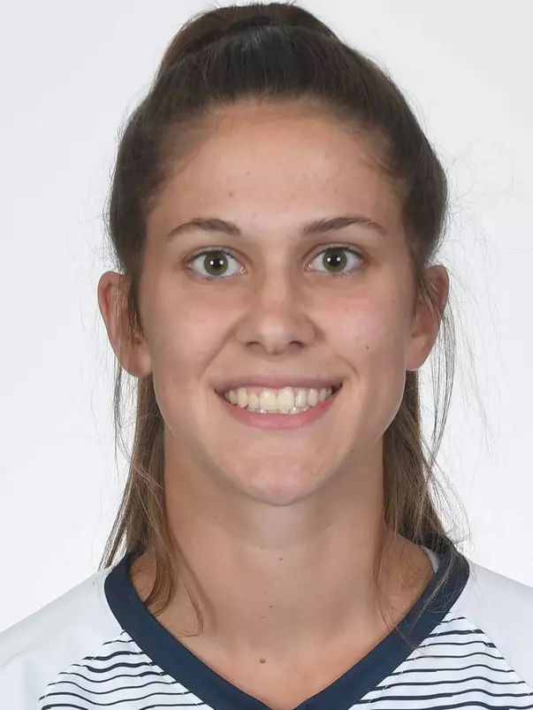 Stephanie Chmiel head shot