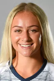 Juliana Lynch head shot