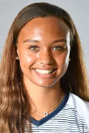 Lauren Segalla head shot