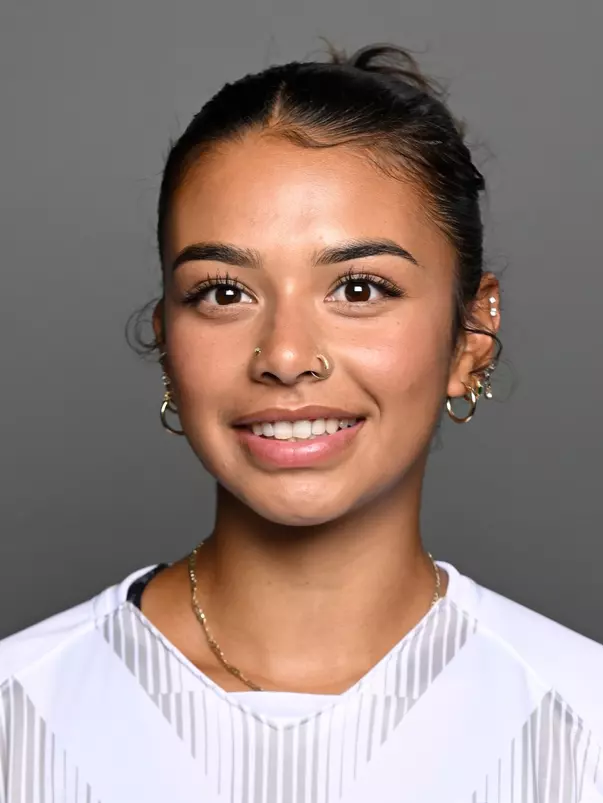 isabel loza