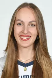 Nele Broszat Head shot