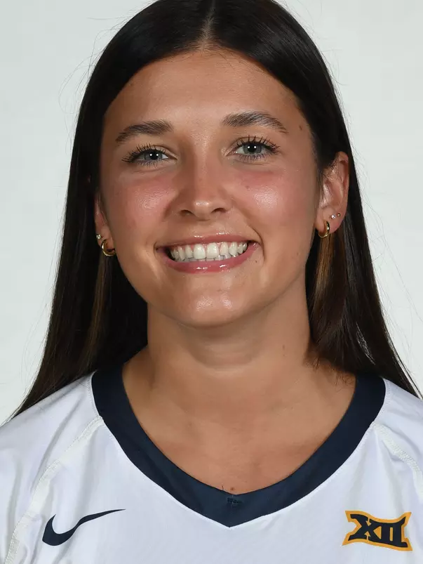 Camilla Covas Head Shot