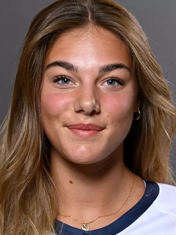 Chalina Lederer Headshot