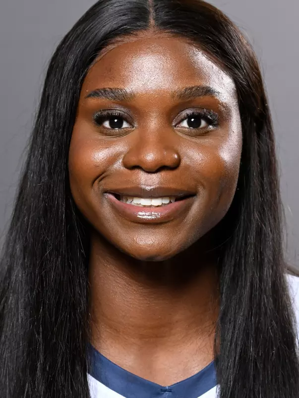 Lailia Ibrahim Headshot