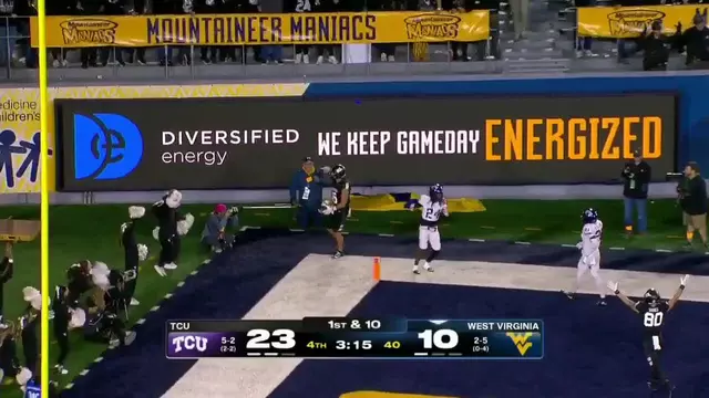 Weimer Cuts the Deficit to Six with a Late TD