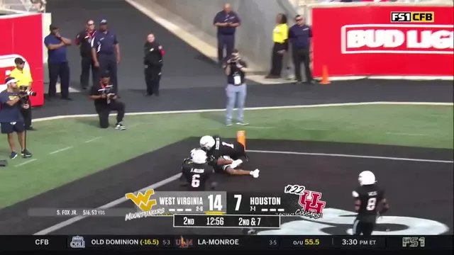 QB Scotty Fox Jr. Throws a DIME to WR Cam Vaughn for the TD