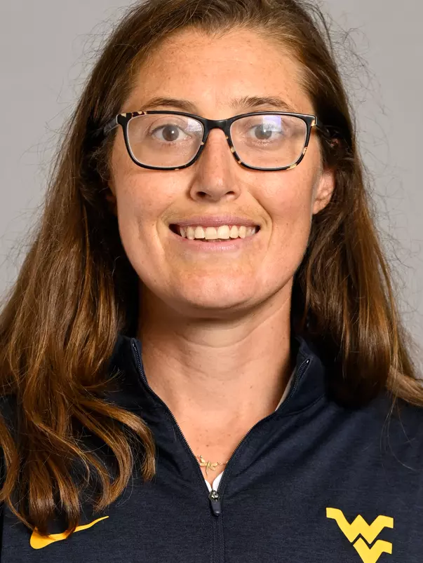 A head shot of Joelle Kissell
