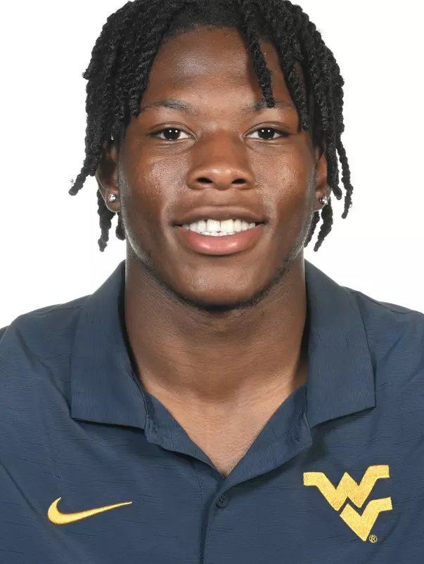 alex adabeyo head shot