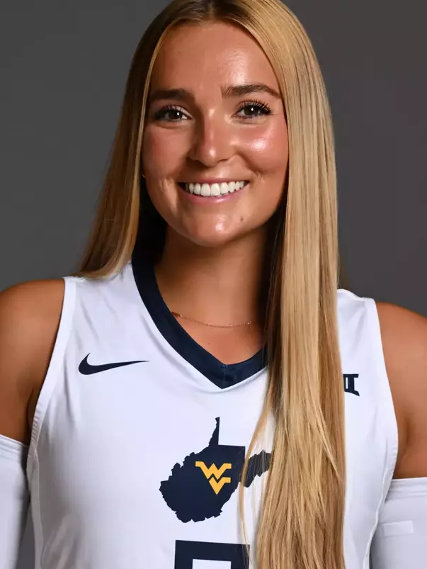 A headshot of WVU Volleyball player Alexis Finnvold