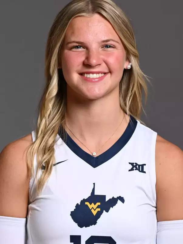 A headshot of WVU Volleyball player Reagan Turk