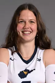 A headshot of volleyball player Saar Bertels