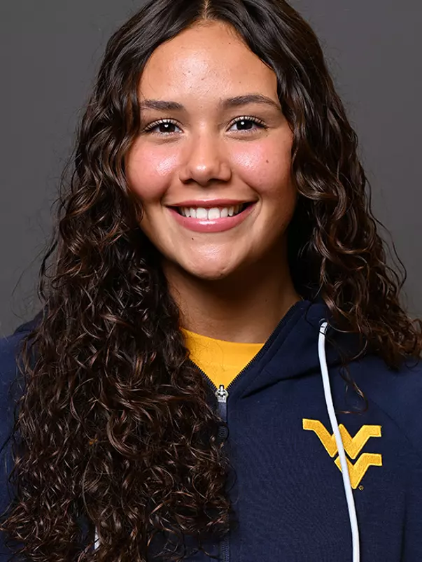 Aubrey Briseno headshot.