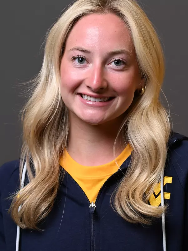 Abby Foskey headshot.