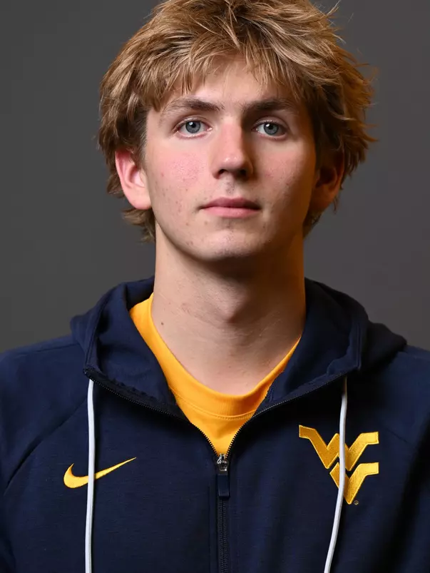 Dan Ginaitis headshot.