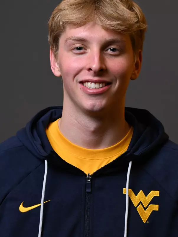Parker Sterlitz headshot.