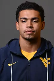 Roman Torres headshot.