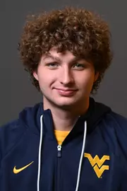 Noah Ott headshot.