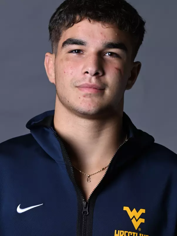Cole Evans headshot.