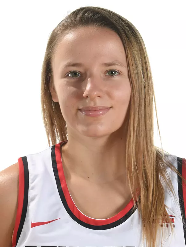 Maddie Schires